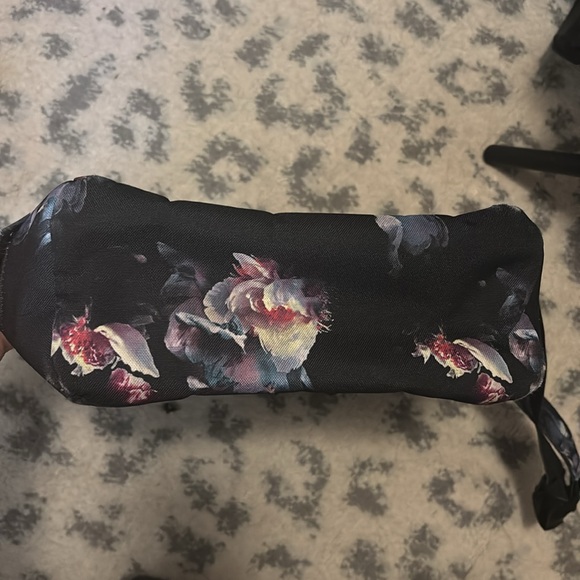 Herschel Retreat Mid Backpack 14L - Picture 4 of 5